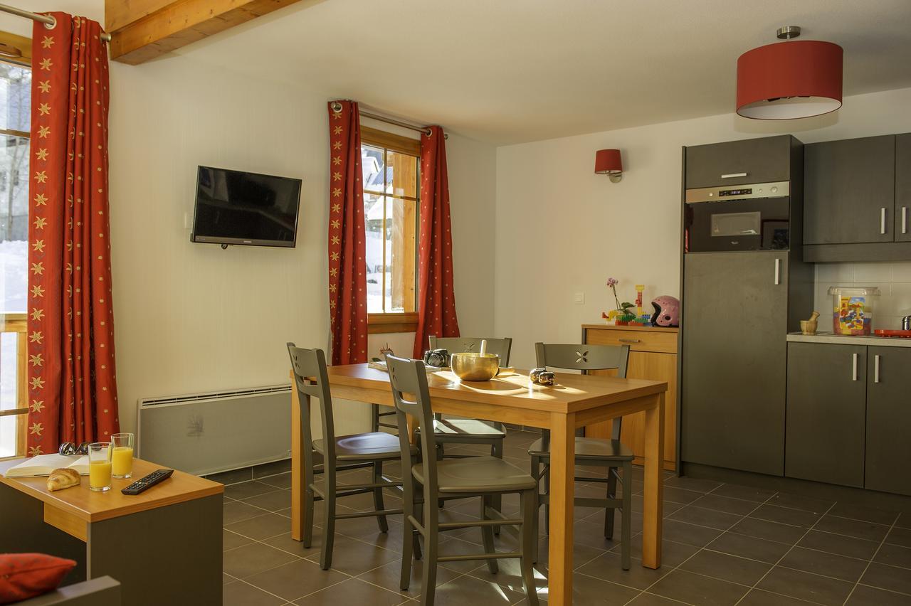 Saint-Colomban-des-Villards Goelia Les Chalets De Belledonne מראה חיצוני תמונה